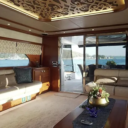 Ayem Yachting *