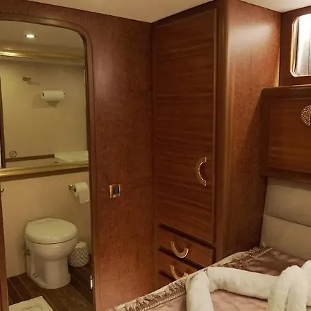 Botel Ayem Yachting Bodrum