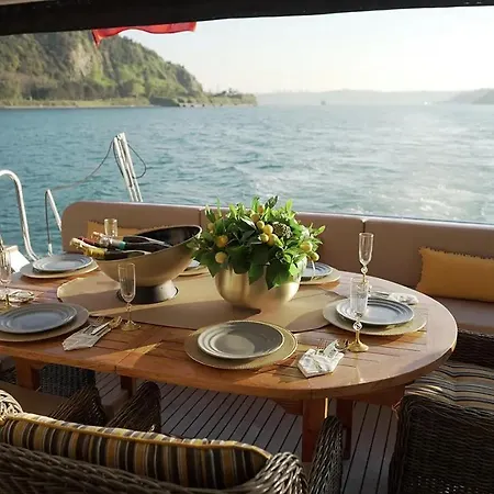 Ayem Yachting